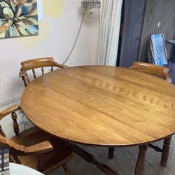 Round Dining Table With 6 Chair