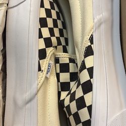 Vans Off The wall slip-ons Size 9.0
