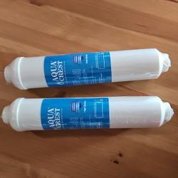 Refrigerator water filters