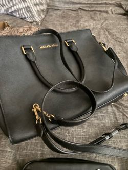 $5-10 Purses for sale