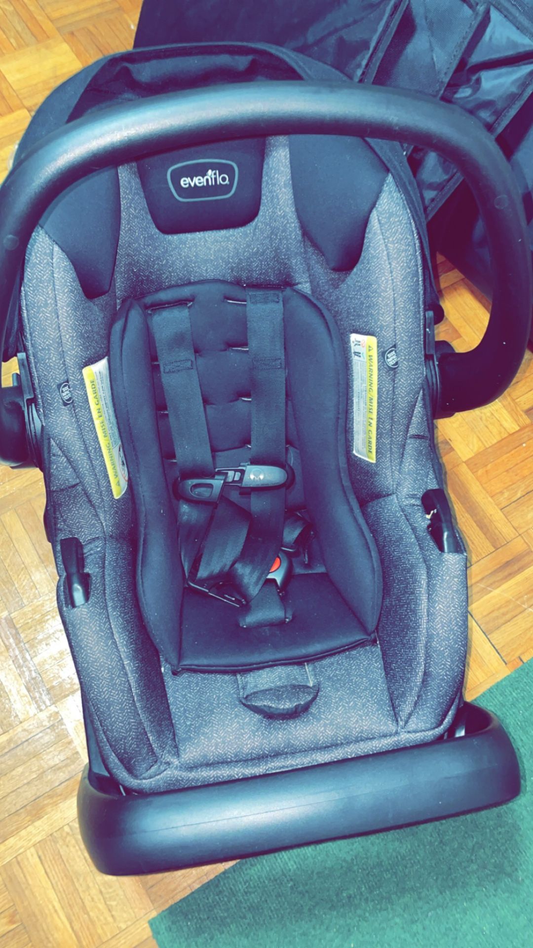 Infant car seat