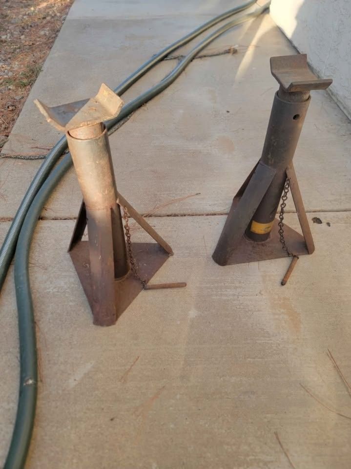 Jack Stands
