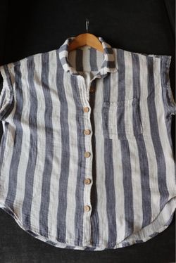 Striped Sleeveless Button-Down Shirt