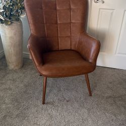 Aichele 28.7''W x 31.5''D Faux Leather Wingback Chair,Mid-century Oversized Armchair 