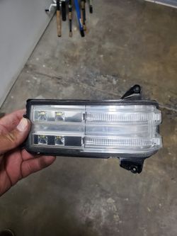 2020+ Gm Tow Mirrors Turning Light