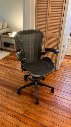 Herman Miller Aeron Chair
