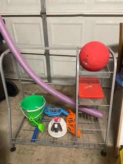 Garage cart w few toys