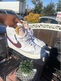 Nike blazer mid 77 white/burgundy size 7 US Men’s