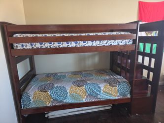 Twin size bunk bed with drawers