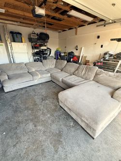 Sectional couch