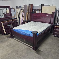 Cal King Bedroom Set 