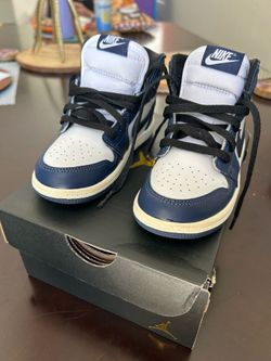 Nike Air Jordan 1 High OG Toddler Size 9C Brand New - with Original Box & Laces