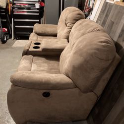 Loveseat Electric Recliner With Remote Holder