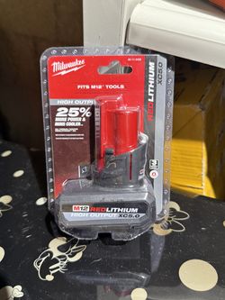 Milwaukee m12 lithium battery