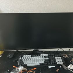 40 In Samsung Gaming Monitor + LED gaming Desk