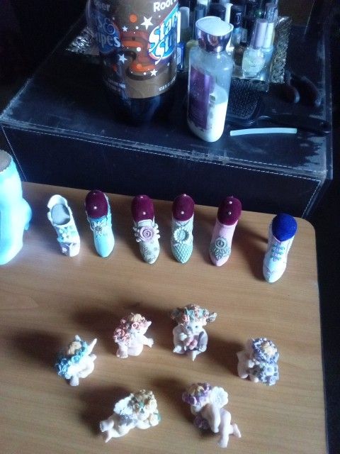 Miniature Shoe Pin Cushions And Mini Cherubs