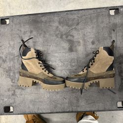 Louis Vuitton Boots 