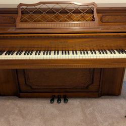 Robler and Campbell Piano 