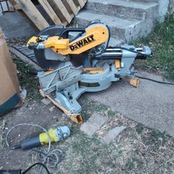 Dewalt Double Bevel Compound Miter Saw