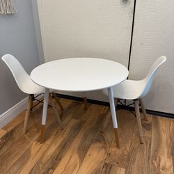 Kids Toddler Mid-Century Modern Style Round White Table With 2 Chairs 