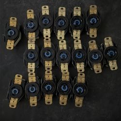 Hubbell 20a 250v  Receptacle