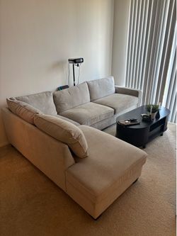 FREE COUCH