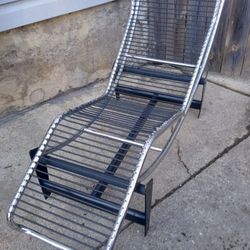 Italian Metal Chrome Mid-Century Chaise Lounge Chair (Made In Italy)