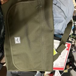 Herschel Messenger Bag