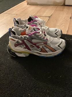 Balenciaga Runner