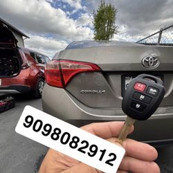 Llaves De Autos / Car Keys And Remotes 