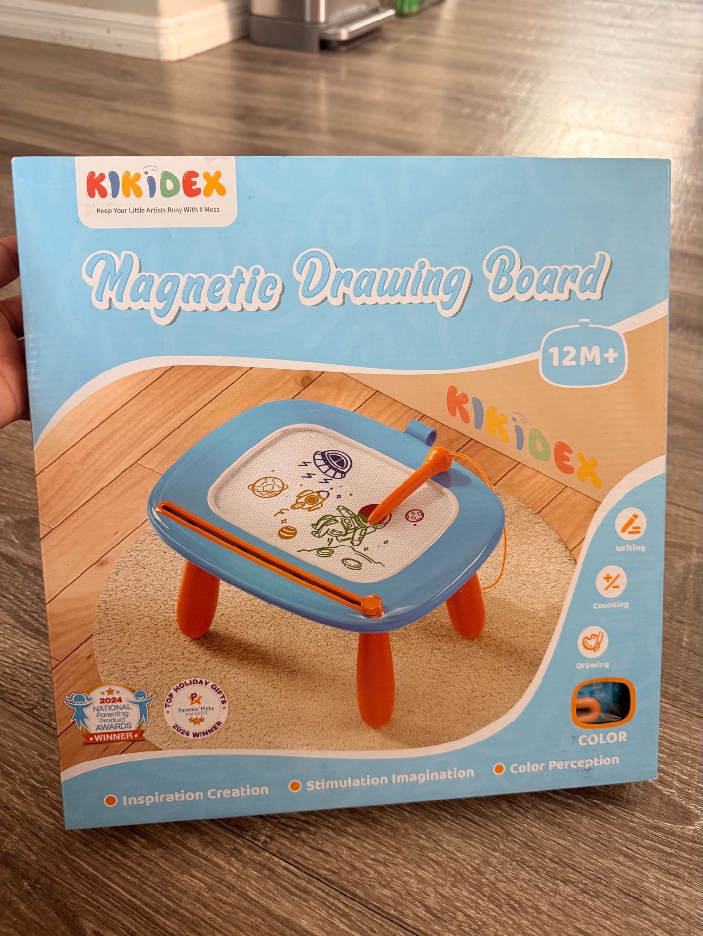 Magnetic drawing board
