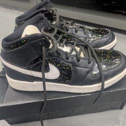 Air Jordan 1 Mid SE Black/White Glitter Size 5