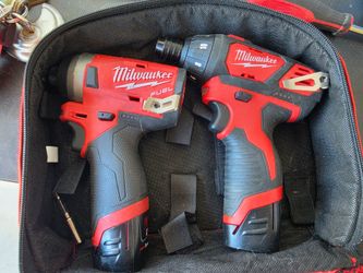 Milwaukee Drill Set