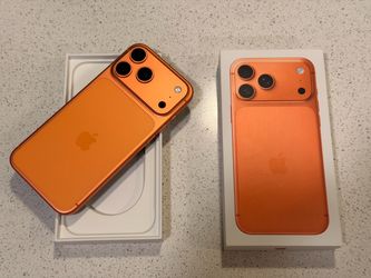 iPhone 17 Pro Max 256GB Unlocked For Any Company ✅Cracked Screen❗️Price Firm
