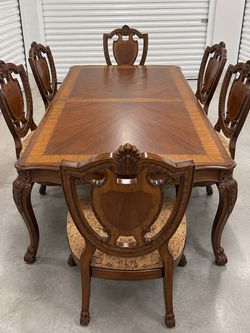 Dinner Table