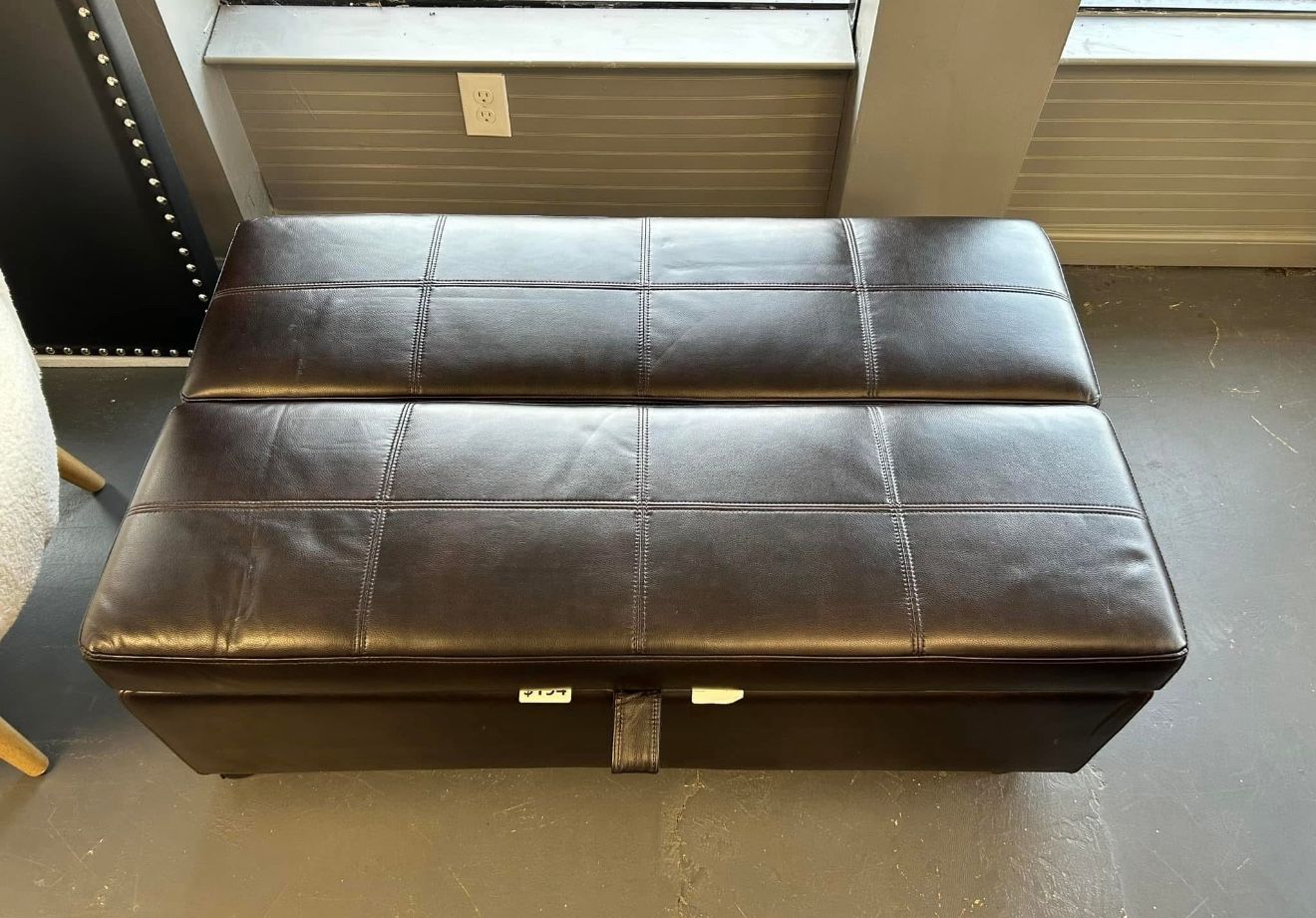Graycen Sleeper Ottoman – Gray Fabric