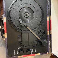 Victoria record player with built in speaker
