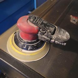 Dynabrade sander