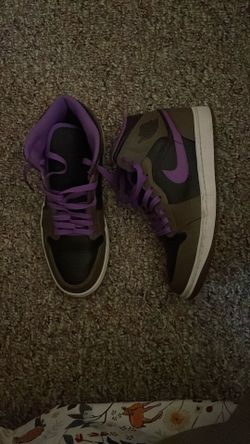 Jordan 1 Palomino Size 9