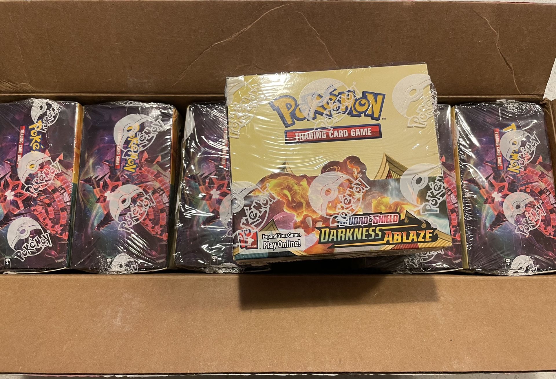 Pokémon Sword and Shield Darkness Ablaze (Set of 3)