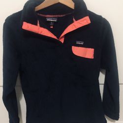 Patagonia Girls Sweater Size GIRLS XL