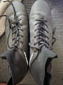 Men's cleats