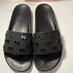 Gucci Slides Black Rubber (Women's) Size 9