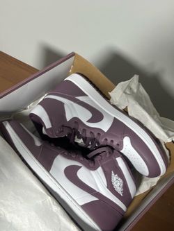 Air Jordan 1 Retro High OG Mauve Size 13 Brand New