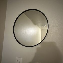 Circle Mirror