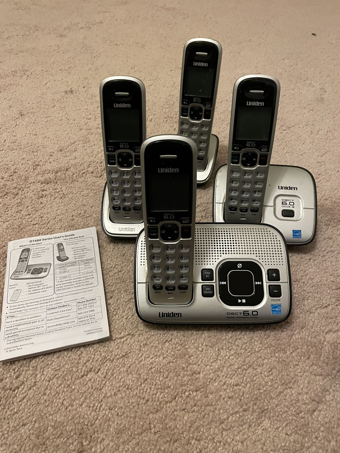 Uniden D1680-4 1.9 GHz Four Handsets Single Line Cordless Phone
