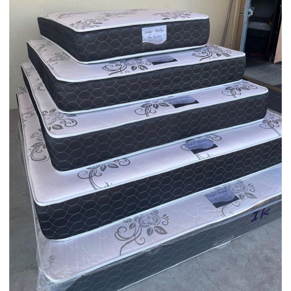 Cal King Size Mattress 