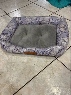 Small dog bed
