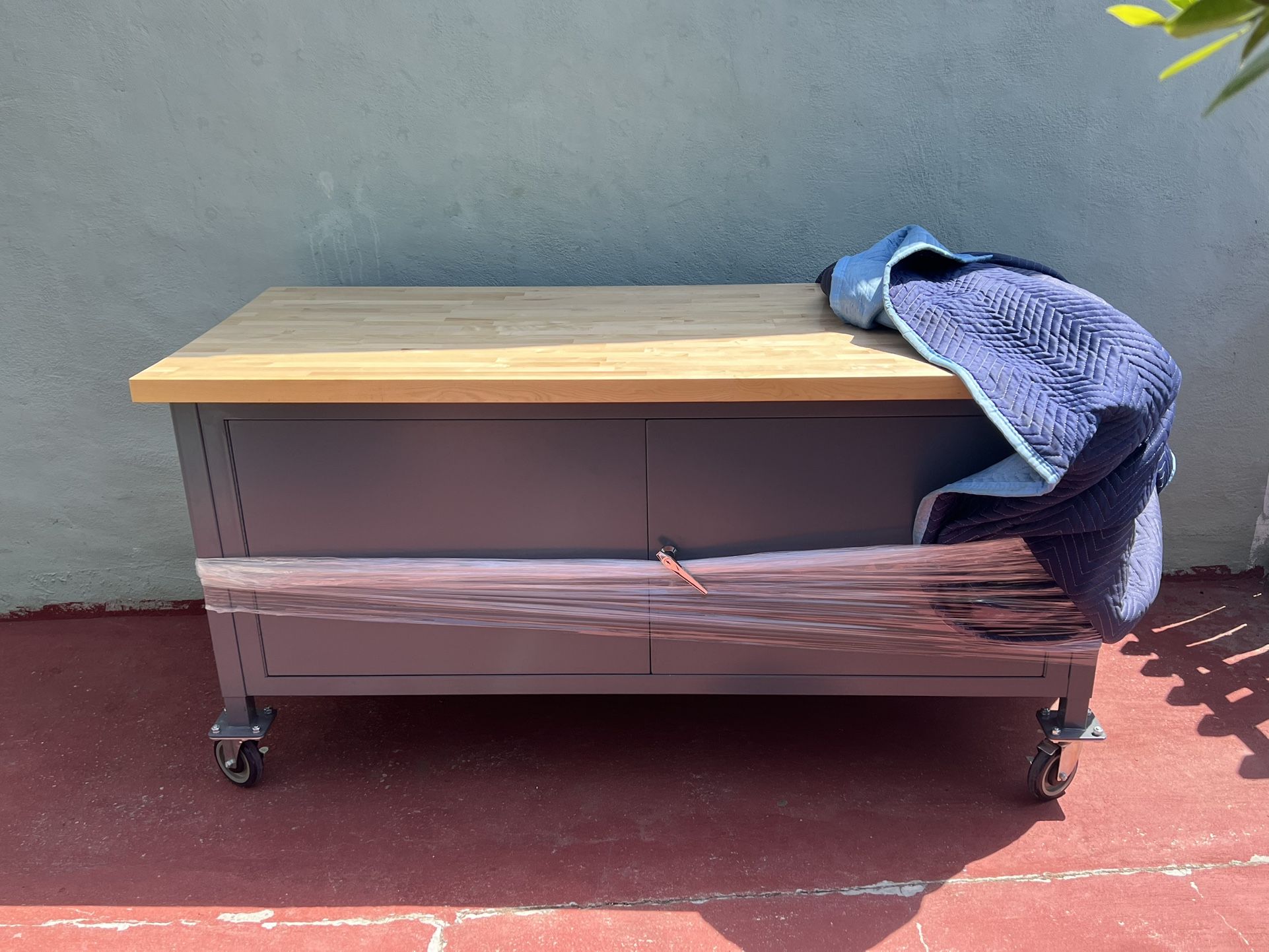 Cabinet Work Bench