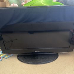 32” Samsung TV (non Smart TV)